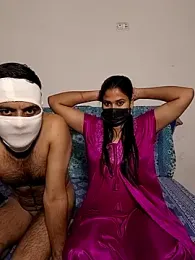 Heena-143 webcam model stream image