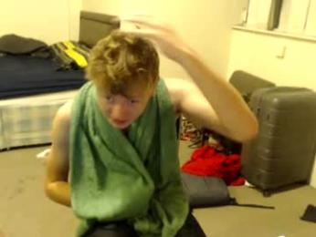 britishhugecock webcam model stream image