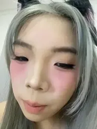 Aloves-21 webcam model stream image