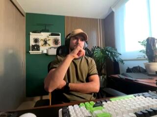 Manuel Russo webcam model stream image