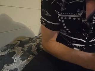 thatishuge webcam camsoda model stream image