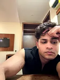 Vihaaanfucks webcam stripchat model stream image