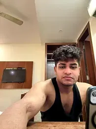 Vihaaanfucks webcam stripchat model stream image