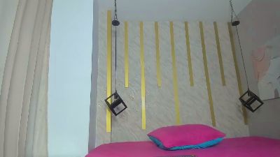 Abril_Hills webcam model stream image