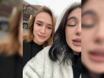 CurvyWoman- webcam model stream image