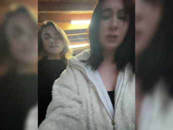 CurvyWoman- webcam model stream image