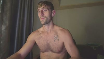 LukeGunn webcam model stream image