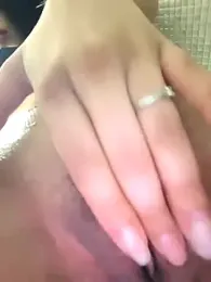 MissNyraSecret webcam model stream image