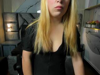 Celeste Phol webcam model stream image