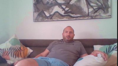 felling webcam model stream image