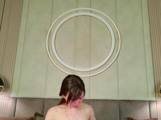 Kara Kirby webcam model stream image