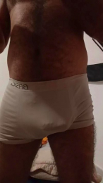 Aieloucura webcam cam4 model stream image