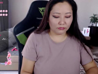 LisaAsianFlower webcam bongacams model stream image