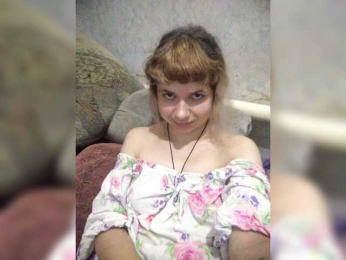 GrettaCandy webcam model stream image