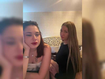 Karoleila_07 webcam model stream image