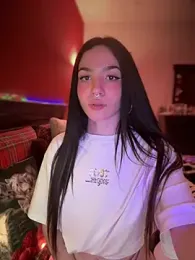 ShannonShanny webcam model stream image