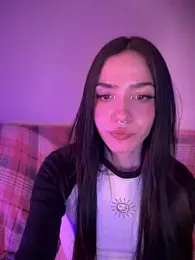 ShannonShanny webcam model stream image