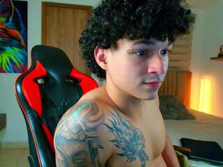 Morthy D webcam model stream image