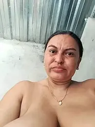 Horny-Mommy-Dirty webcam model stream image