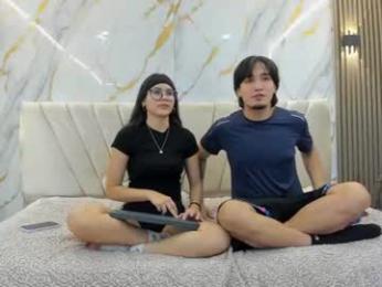 sweetauracouple webcam model stream image