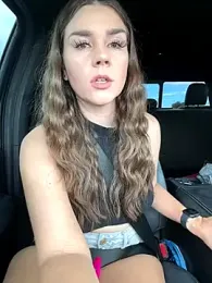 MaggyMayI webcam model stream image