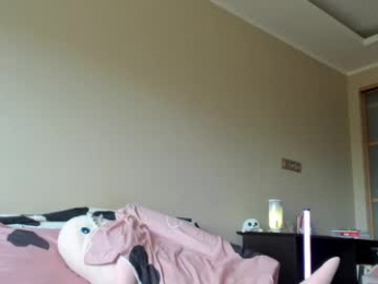 yaraliebe webcam model stream image
