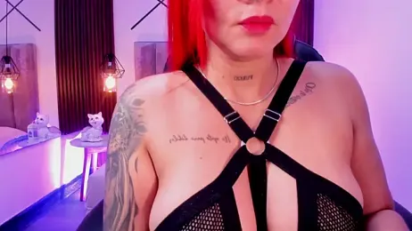 cami_rouxxx_ webcam model stream image