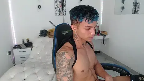 Leonard_Price webcam stripchat model stream image