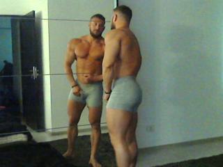 Kevin Muscle webcam model stream image