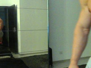 Kevin Muscle webcam model stream image
