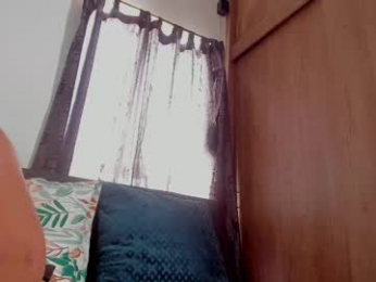 curt_x webcam model stream image