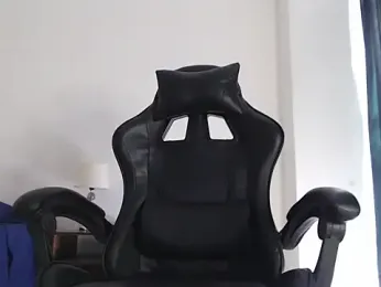 HomeAloneK webcam model stream image