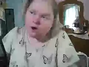 KadiSparkle webcam model stream image