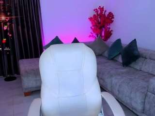 bella-cutte webcam model stream image