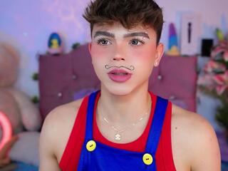 Emiliano Sanchez webcam model stream image