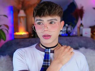 Emiliano Sanchez webcam model stream image