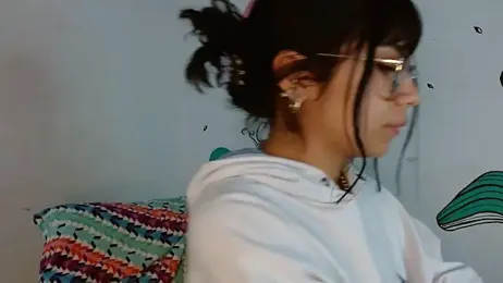 BabySpecs_ webcam stripchat model stream image