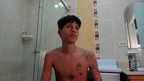 Axel_Night webcam model stream image
