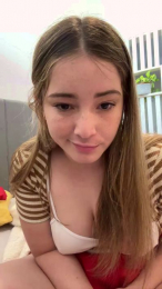 Pilita22 webcam model stream image