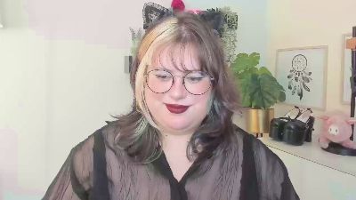 OpheliaLush webcam model stream image