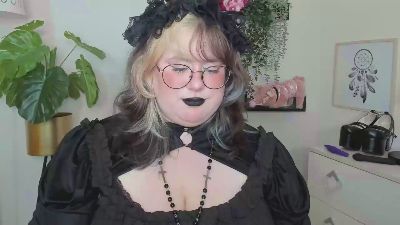 OpheliaLush webcam model stream image