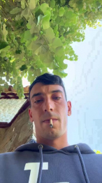 stud125 webcam model stream image