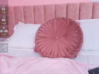 isabelaclark_ webcam model stream image