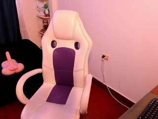 yesicascs webcam model stream image