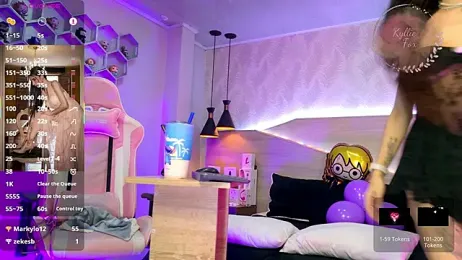 kylliefox_ webcam model stream image