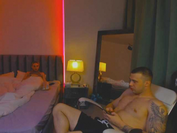 Playful-Handles webcam model stream image