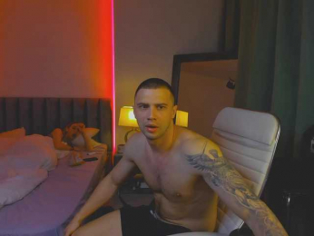 Playful-Handles webcam model stream image