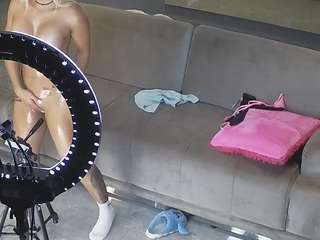 voyeurcam-casa-salsa-parlor webcam model stream image