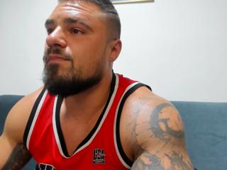 Tiberius Hunk webcam model stream image