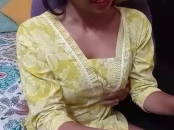 poulomi_das webcam model stream image